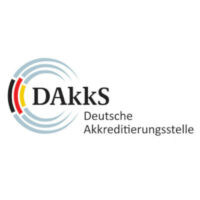 dakks_white